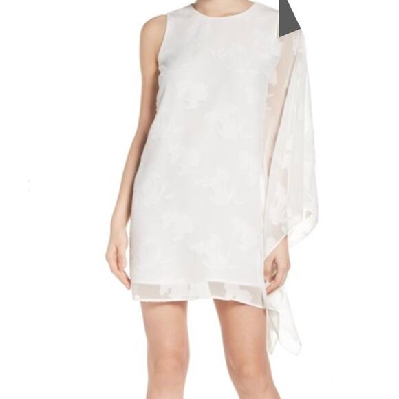 Ali & Jay Floral Drape Mini Dress - Picture 4 of 6